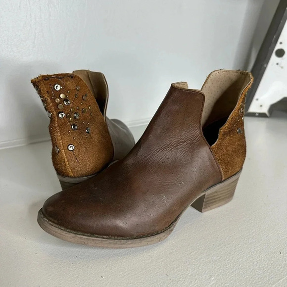 Circle G by Corral Leather Ankle Booties Western Boho Chic  - Size 9 - Picture 10 of 11